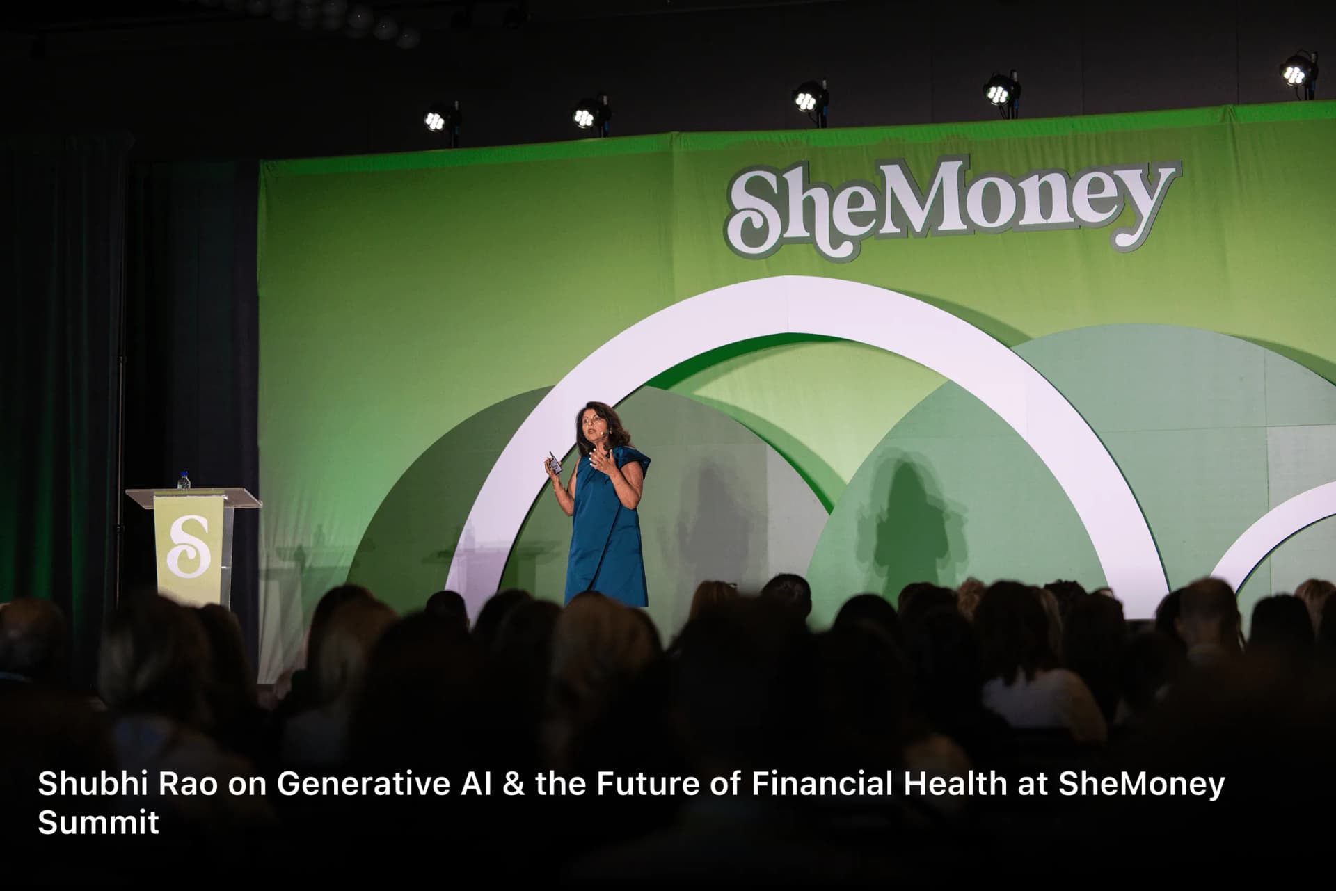 Shubhi Rao on stage speaking about generative AI and the future of financial health at the SheMoney Summit